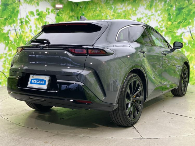 クラウンスポーツ2.5 Z E-Four 4WD
