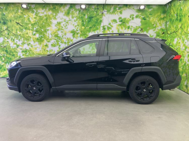 RAV42.0 アドベンチャー オフロードパッケージ 4WD