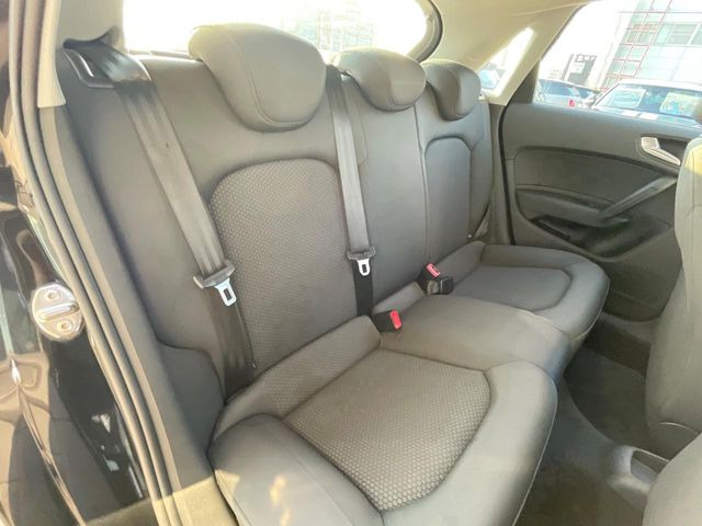 ���㕔���Ȃ��C�ɂȂ�悤�ȃL�Y�E�����ւ��蓙�A�傫�ȃ_���[�W�͂Ȃ��A�ǍD�ȏ�Ԃł��B