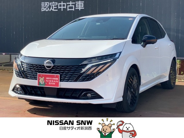 ノート1.2 X FOUR 90周年記念車 4WD