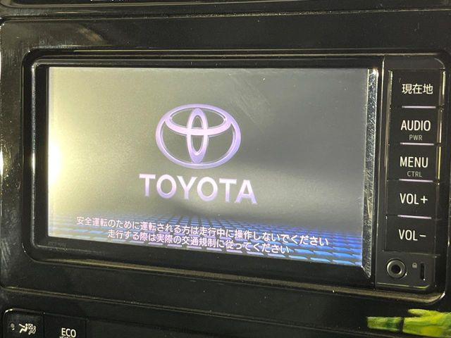 プリウス1.8 S