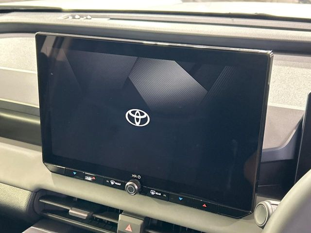 �y12.9�C���` �f�B�X�v���C�I�[�f�B�I�z���ʂ̃f�B�X�v���C��AppleCarPlay��AndroidAuto�����p�\�B�傫�ȉ�ʂŃX�}�z�i�r�A�v���������p���������܂���