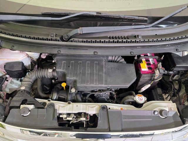 親切・丁寧な専門メカニックスタッフが応対!・車検・点検整備・事故等の修理などアフターサービスも安心。お車のカスタマイズもネクステージのサービススタッフまでご相談ください!