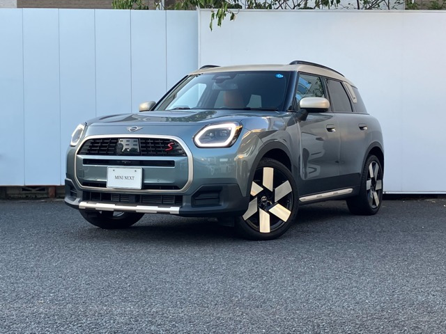 ミニカントリーマンS ALL4 DCT 4WD