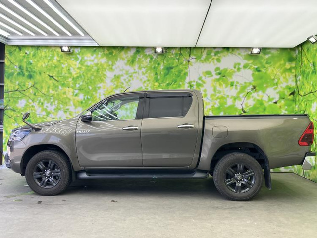 ハイラックス2.4 Z ディーゼル 4WD