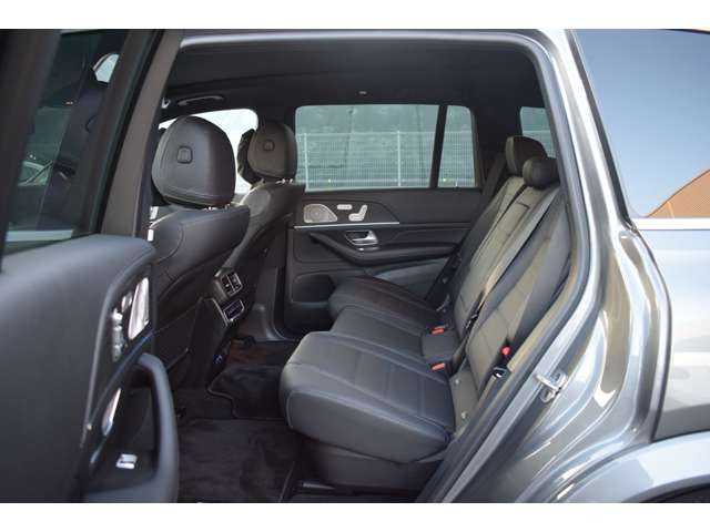 GLS450d 4マチック (ISG) AMGラインパッケージ 4WD