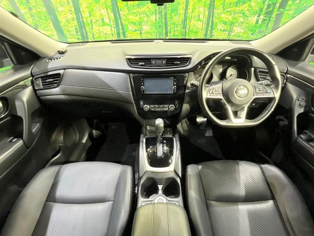 エクストレイル2.0 20Xi