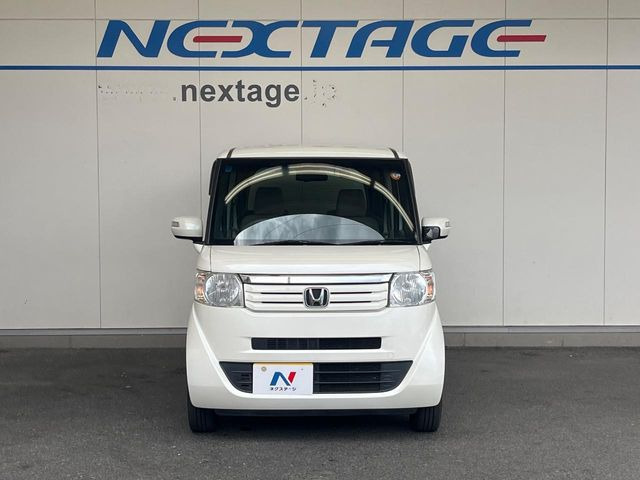 弊社では、全車『修復歴なし』のお車のみ取り扱っております。専任バイヤーによる厳選した仕入れの後、入庫後の車両チェックを行い、ネクステージが認定した高品質な中古車をご提供しております。