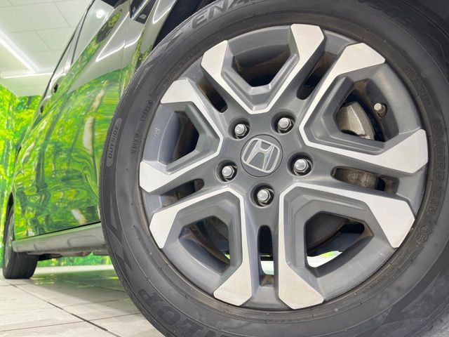 �y����15�C���`�A���~�z�C�[���z�O�ςɃ}�b�`���������A���~�z�C�[���𑕒����Ă���܂��B�e��ЊO�A���~�z�C�[����A�X�^�b�h���X�^�C�����戵�����Ă���܂��B���񂲑��k����������