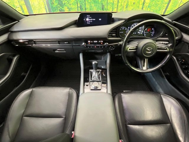 MAZDA3ファストバック1.8 XD Lパッケージ