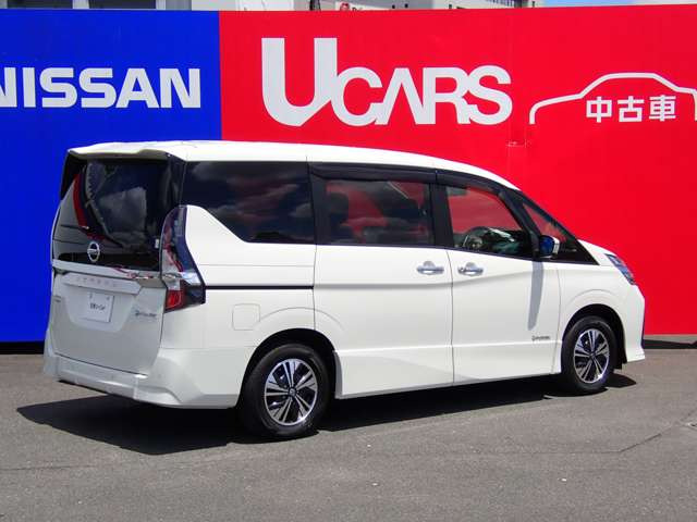 セレナ1.2 e-POWER ハイウェイスターV チェアキャブ スロープタイプ 車いす1名 サード仕様