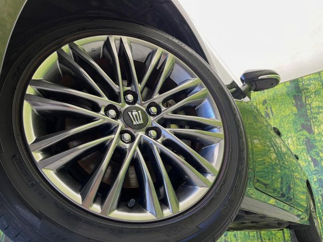 �y����17�C���`�A���~�z�C�[���z�O�ςɃ}�b�`���������A���~�z�C�[���𑕒����Ă���܂��B�e��ЊO�A���~�z�C�[����A�X�^�b�h���X�^�C�����戵�����Ă���܂��B���񂲑��k����������