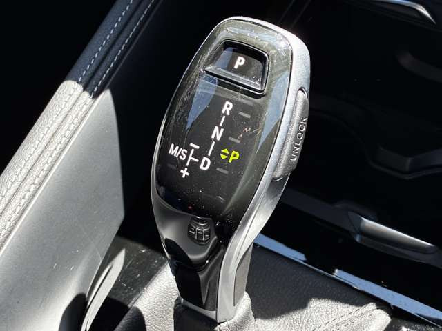 X1xドライブ 18d xライン エディション ジョイプラス 4WD
