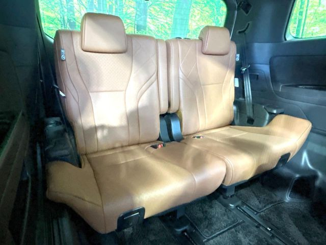 3��ڃV�[�g�͂�������ԗǍD����l�ł��������ƍ����Ē����܂��̂ŁA��l���ł̂��o���������N���N�ł��􂲉Ƒ��ŁA�C�̒m�ꂽ���ԂŁA�h���C�u�ɍs���̂��y���݂ł��ˁ�