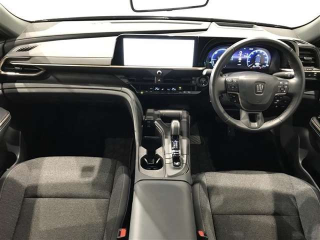 クラウンクロスオーバー2.5 G アドバンスト E-Four 4WD
