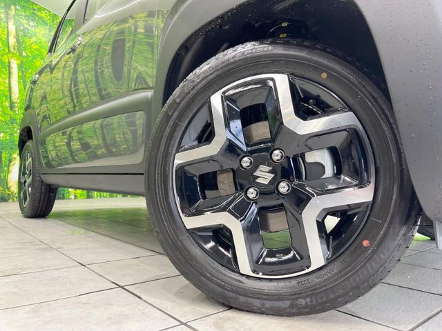 �y����16�C���`�A���~�z�C�[���z�O�ςɃ}�b�`���������A���~�z�C�[���𑕒����Ă���܂��B�e��ЊO�A���~�z�C�[����A�X�^�b�h���X�^�C�����戵�����Ă���܂��B���񂲑��k����������