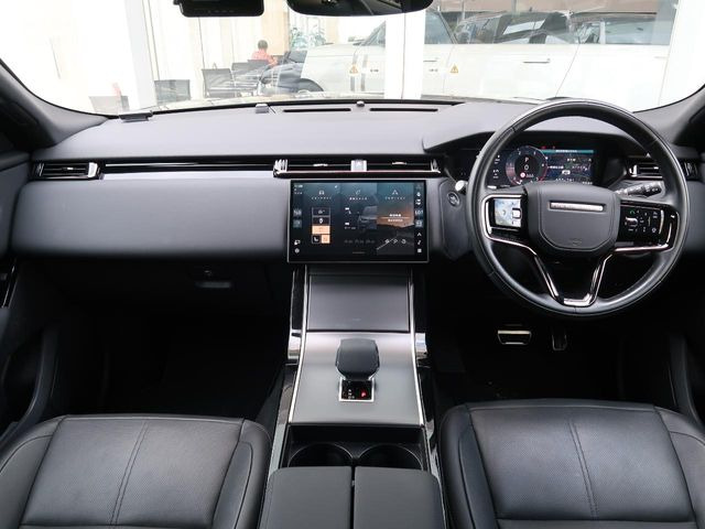 レンジローバーヴェラールダイナミック SE 2.0L D200 ディーゼル 4WD