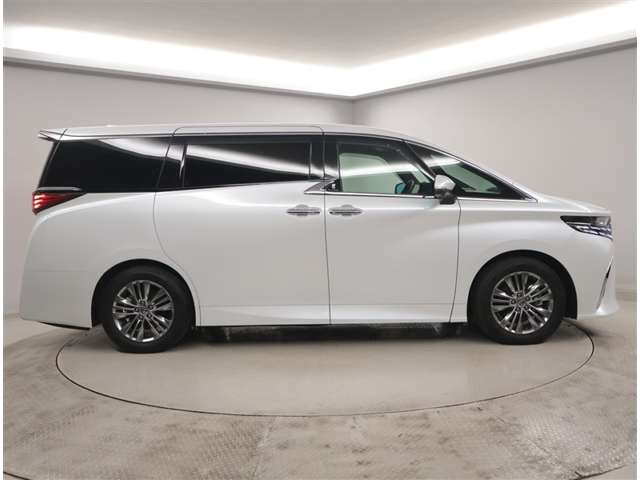 アルファードハイブリッド 2.5 Z E-Four 4WD