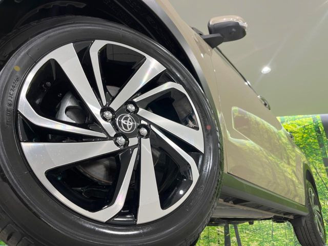 �y����17�C���`�A���~�z�C�[���z�O�ςɃ}�b�`���������A���~�z�C�[���𑕒����Ă���܂��B�e��ЊO�A���~�z�C�[����A�X�^�b�h���X�^�C�����戵�����Ă���܂��B���񂲑��k����������