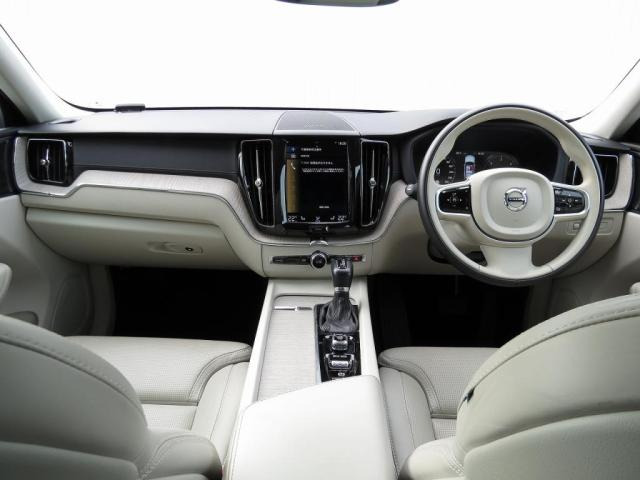XC60D4 AWD インスクリプション ディーゼル 4WD