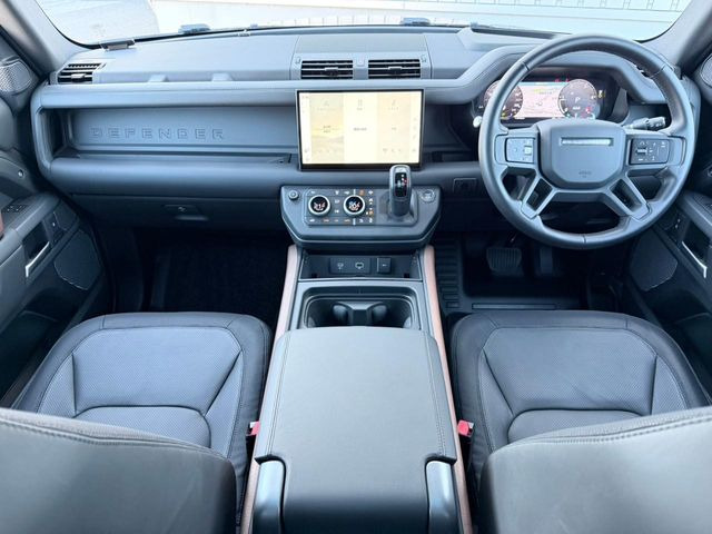 ディフェンダー110 X ダイナミック HSE 3.0L D350 ディーゼル 4WD