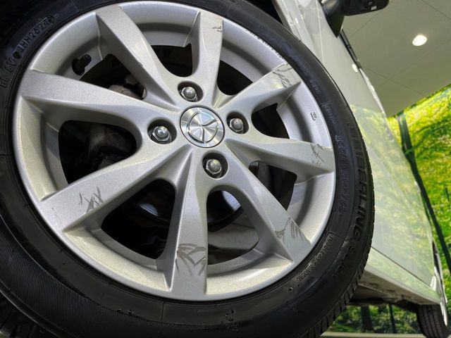 �y����14�C���`�A���~�z�C�[���z�O�ςɃ}�b�`���������A���~�z�C�[���𑕒����Ă���܂��B�e��ЊO�A���~�z�C�[����A�X�^�b�h���X�^�C�����戵�����Ă���܂��B���񂲑��k����������