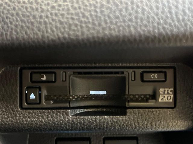 【ETC】高速道路の料金所をストレスなく通過!話題のスポットやサービスエリアに多い「スマートIC」利用時は必須のアイテムです。当店でセットアップを実施、ご納車当日からすぐにご利用いただけます!