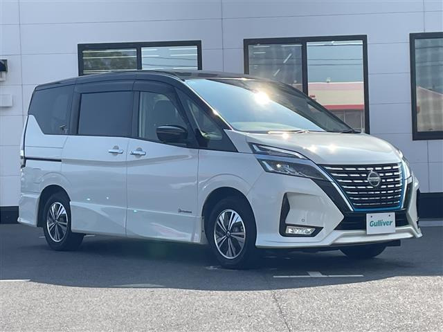 セレナ1.2 e-POWER ハイウェイスターV