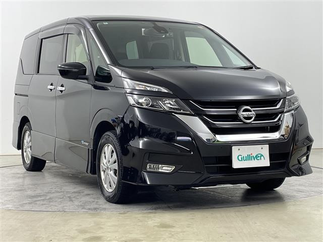 セレナ2.0 ハイウェイスター プロパイロット エディション 4WD