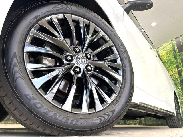 �y����19�C���`�A���~�z�C�[���z�O�ςɃ}�b�`���������A���~�z�C�[���𑕒����Ă���܂��B�e��ЊO�A���~�z�C�[����A�X�^�b�h���X�^�C�����戵�����Ă���܂��B���񂲑��k����������