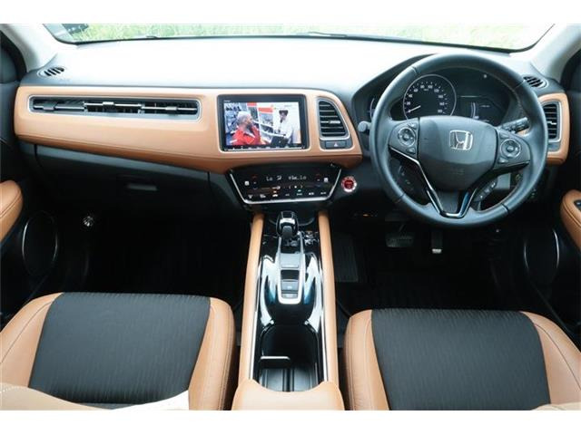 ヴェゼル1.5 ハイブリッド Z ホンダセンシング 4WD