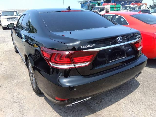 LS600h バージョンC Iパッケージ 4WD