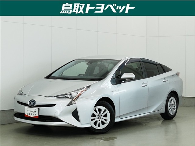 プリウス1.8 E