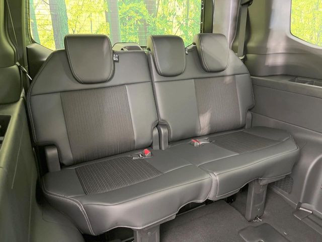 3��ڃV�[�g�͂�������ԗǍD����l�ł��������ƍ����Ē����܂��̂ŁA��l���ł̂��o���������N���N�ł��􂲉Ƒ��ŁA�C�̒m�ꂽ���ԂŁA�h���C�u�ɍs���̂��y���݂ł��ˁ�