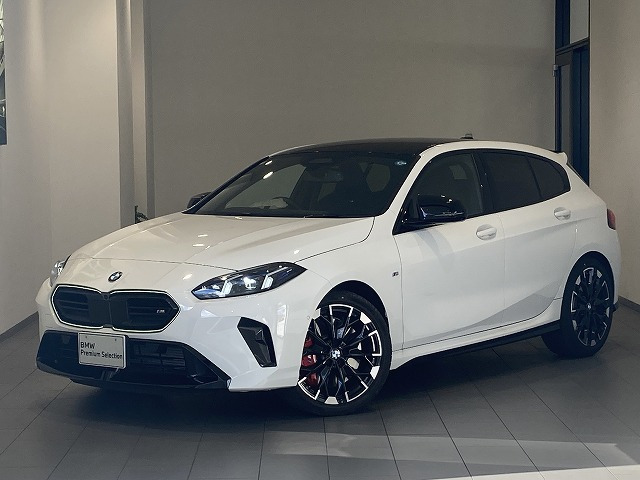 1シリーズM135 xドライブ 4WD
