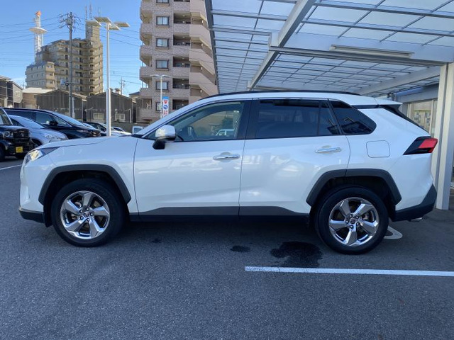 RAV42.5 ハイブリッド G E-Four 4WD