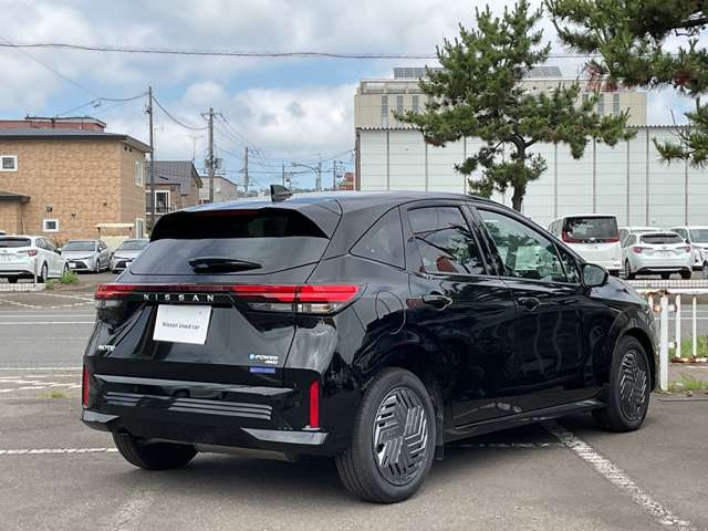 ノート1.2 X FOUR 4WD