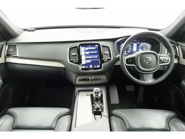 XC90B6 AWD インスクリプション 4WD