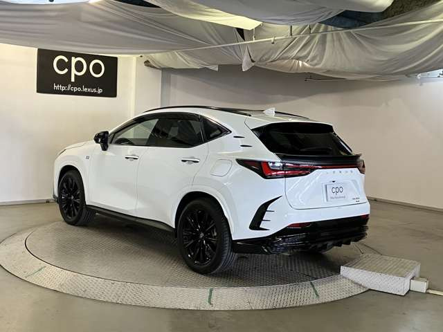 NX350 Fスポーツ 4WD