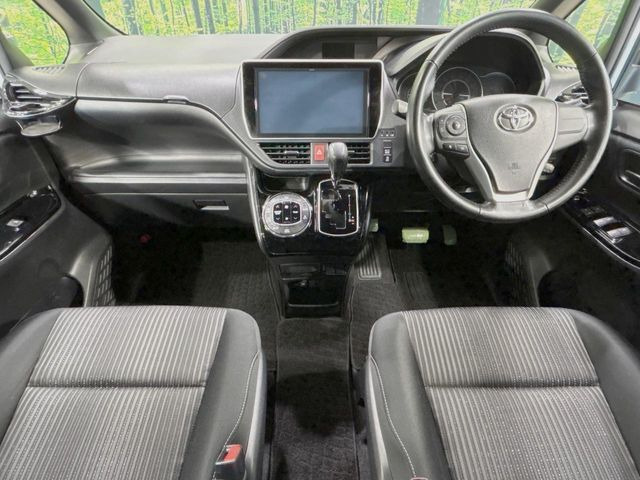 ヴォクシー2.0 ZS