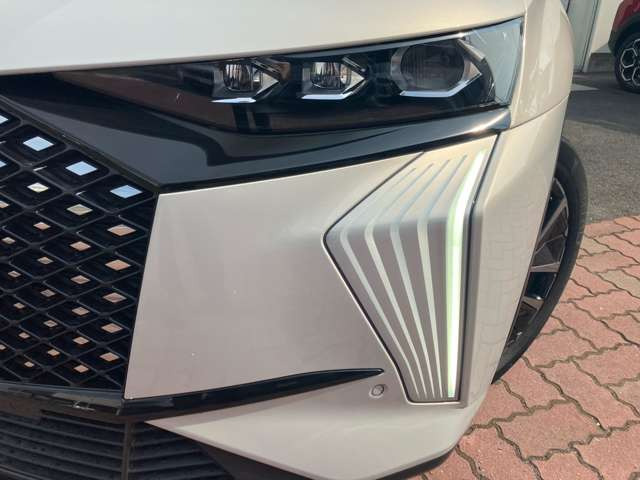 DS7エスプリ ド ヴォヤージュ E-TENSE 4&amp;times;4 4WD