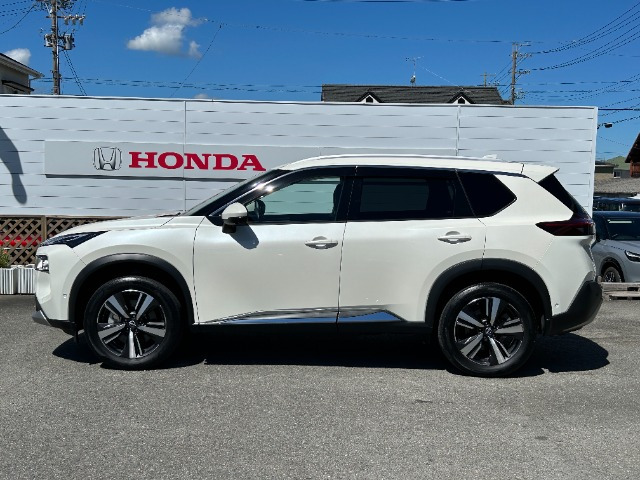 エクストレイル1.5 G e-4ORCE 4WD