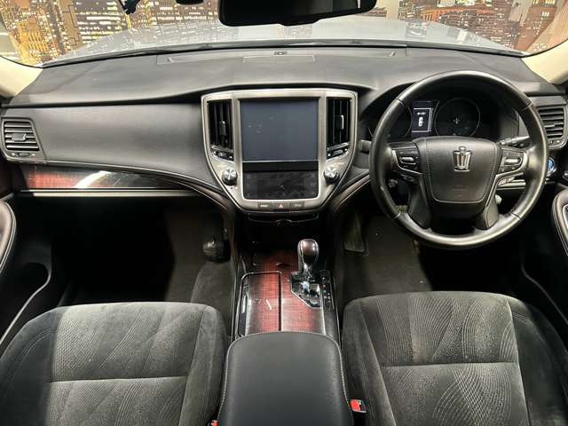 ���{�����s�ɃZ�_���ESUV�𒆐S�Ɂw���l�ł����i�x�œW�����Ă���ǎ����ÎԐ��X�ł��B���̗��C�����Ȃ��̎ԗ�����Ŏ�舵��!�B�֐��n��ōł������ȉ��i���ŗǎ��Ԃ����񋟂ł���悤�w�߂Ă���܂��B