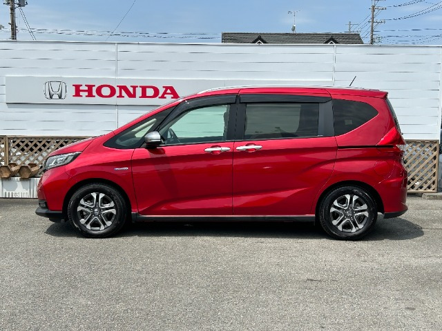 フリード1.5 ハイブリッド クロスター ホンダセンシング