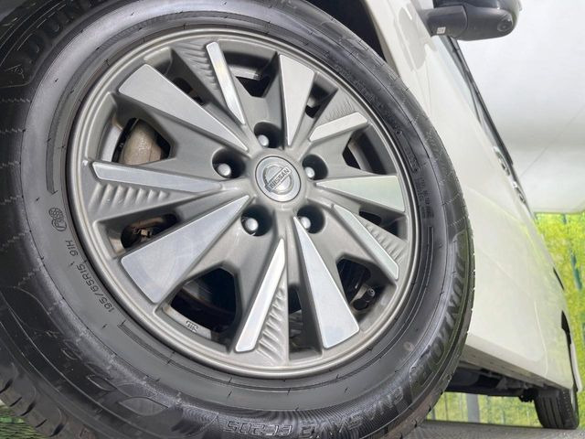 �y�����A���~�z�C�[���z�O�ςɃ}�b�`���������A���~�z�C�[���𑕒����Ă���܂��B�e��ЊO�A���~�z�C�[����A�X�^�b�h���X�^�C�����戵�����Ă���܂��B���񂲑��k����������