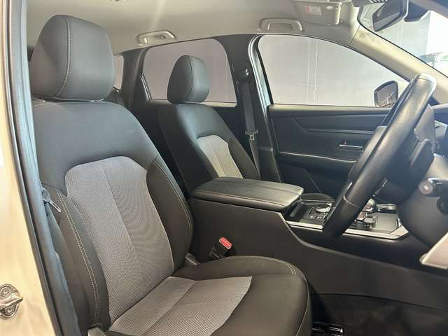 �^�]�Ȃ��L�X�Ƃ��Ă���^�]���₷�������������Ă��܂��������N���[�j���O�����{�ς݂ł��B