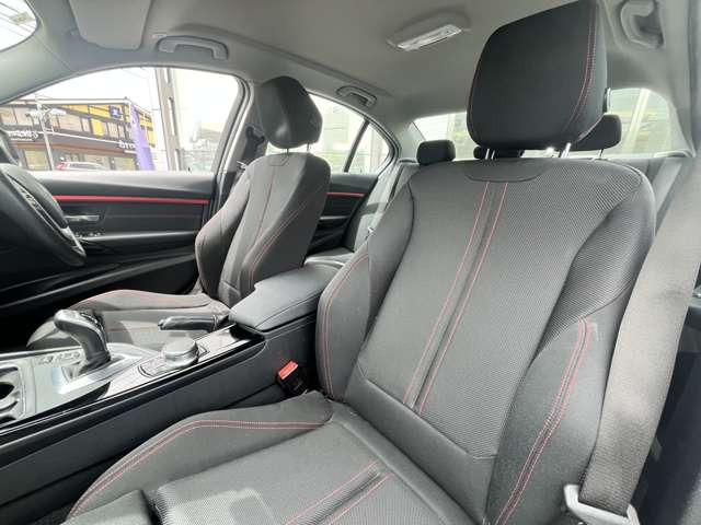 3シリーズセダン320d スポーツ