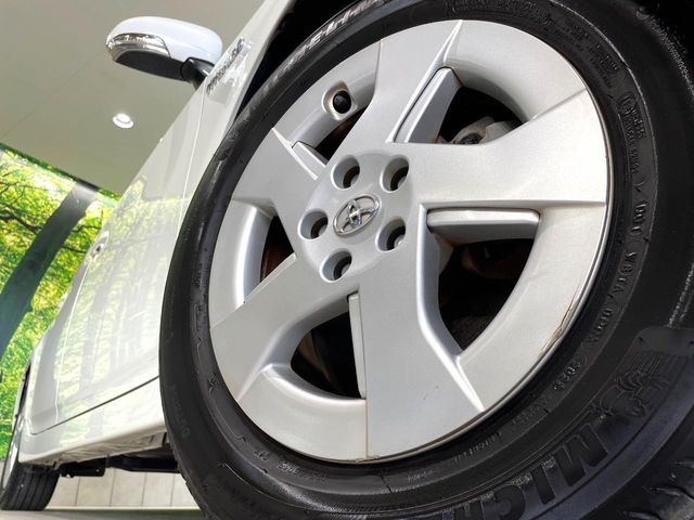 �y����15�C���`�A���~�z�C�[���z�O�ςɃ}�b�`���������A���~�z�C�[���𑕒����Ă���܂��B�e��ЊO�A���~�z�C�[����A�X�^�b�h���X�^�C�����戵�����Ă���܂��B���񂲑��k����������