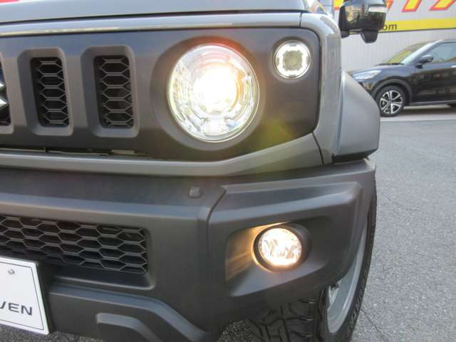 ジムニーシエラ1.5 JC 4WD