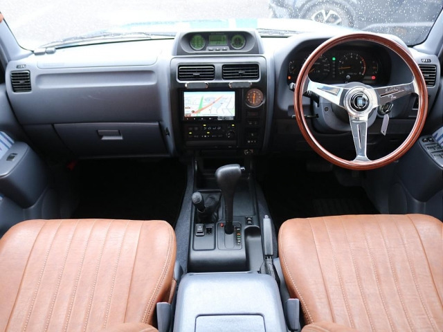 ランドクルーザープラド2.7 TX 4WD